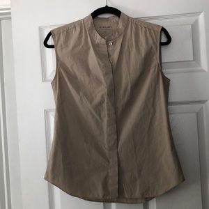 Everlane Cotton Sleeveless Button down